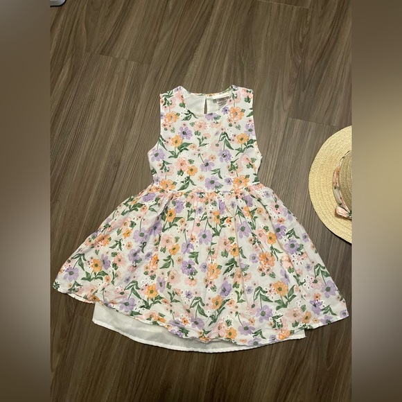 Little Lass White floral A-Line Sundress Sleeveless with hat size 6 - Picture 5 of 7